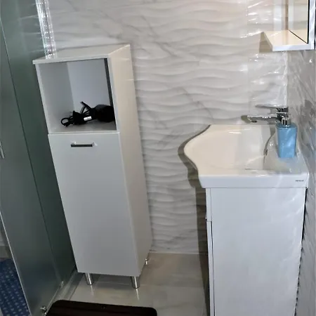 Carla Modern Oasis And Comfort Apartman Opuzen