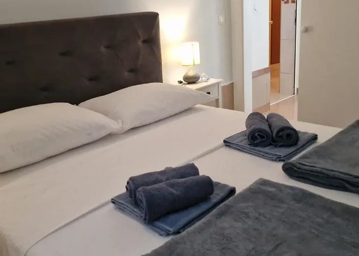 Apartman Carla Modern Oasis And Comfort *