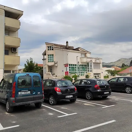 Carla Modern Oasis And Comfort Appartamento *