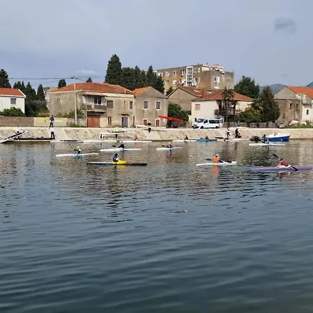 Apartment Carla -79 M2 -1 Bedroom -1 Bathroom -2 Wc Opuzen (Dubrovnik-Neretva)
