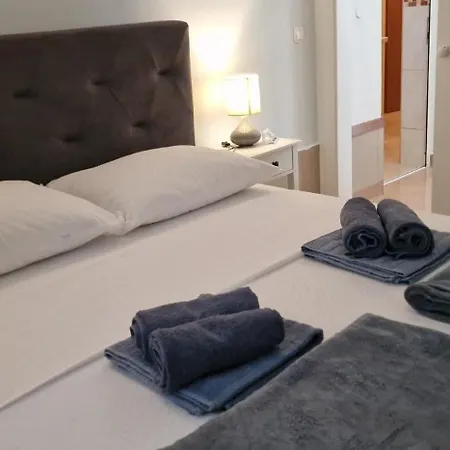 Apartment Carla -79 M2 -1 Bedroom -1 Bathroom -2 Wc *